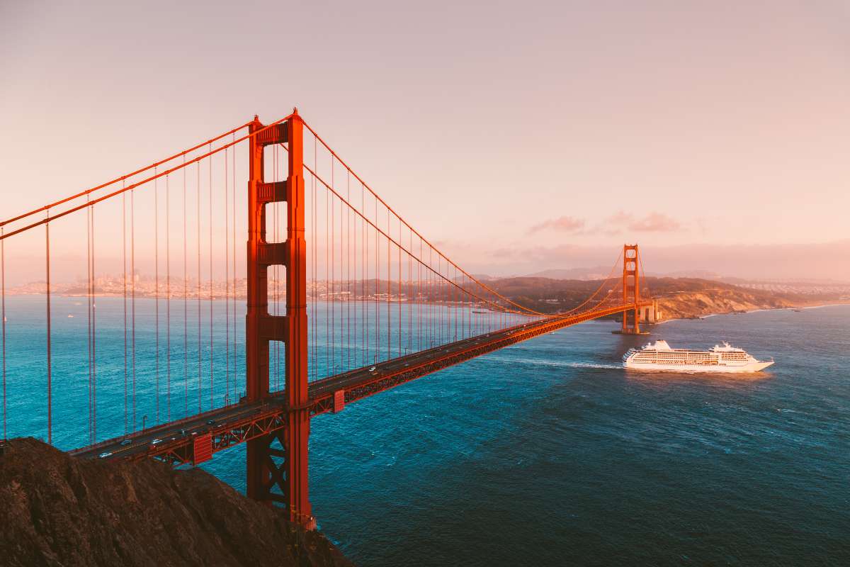 Golden Gate Bridge