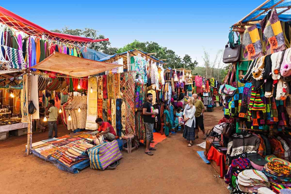 Sarojini Nagar Market