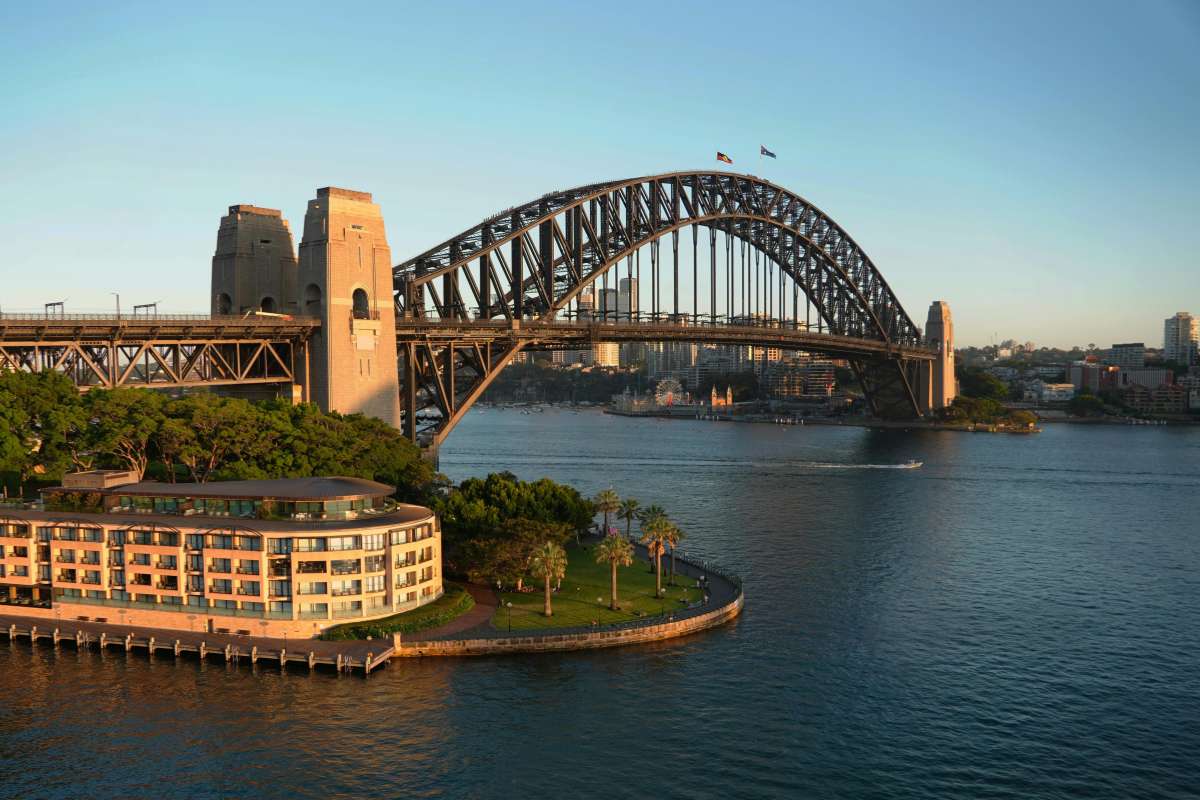 Sydney Harbour Bridge