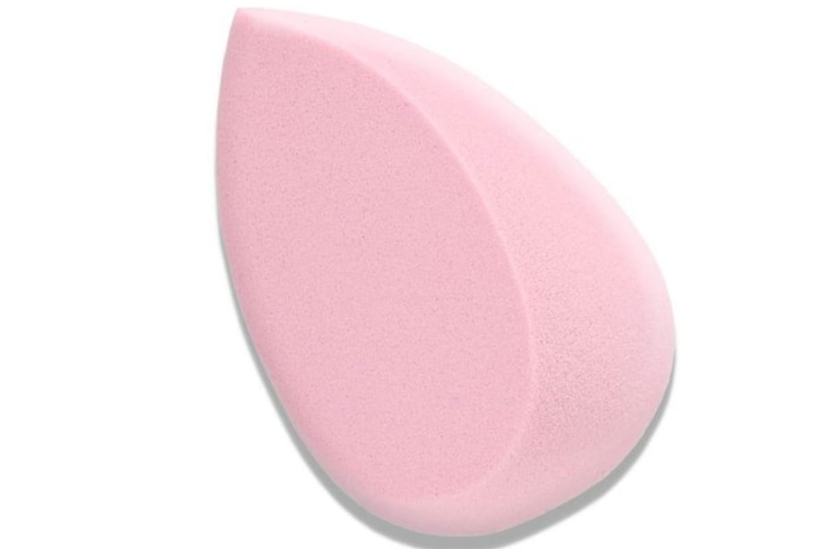 10. Moisten Your Makeup Sponge