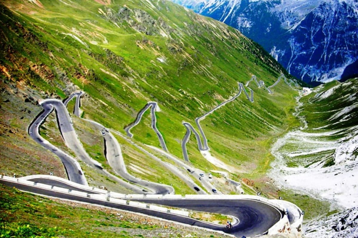 7. Stelvio Pass – Italy